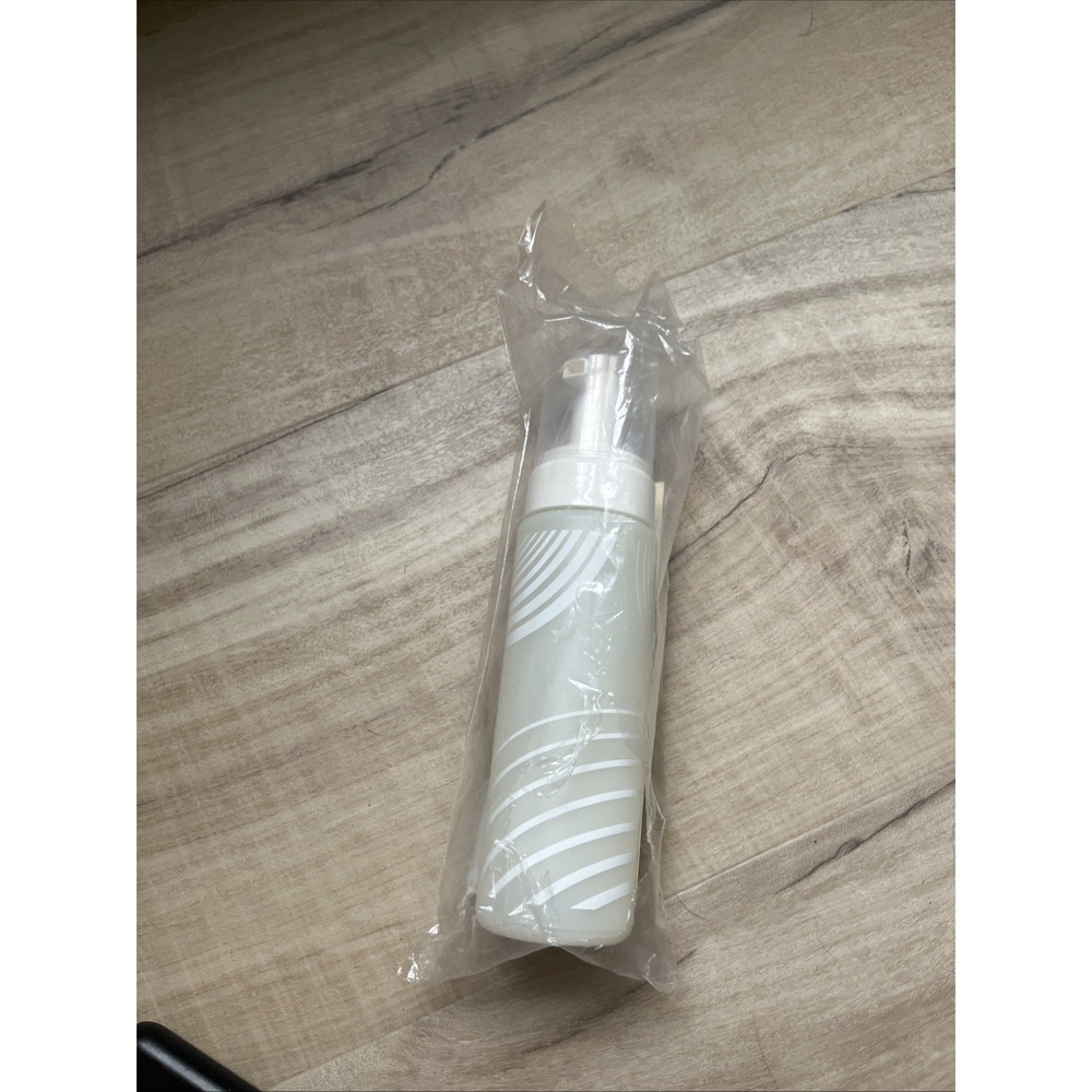New Pampered Chef The Suds Pump Foaming Soap Dispenser #2516 Kitchenware
